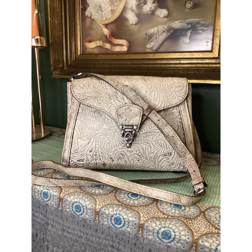 Patricia Nash Cream Tooled Leather Crossbody Satchel Bag Floral Embossed Flap